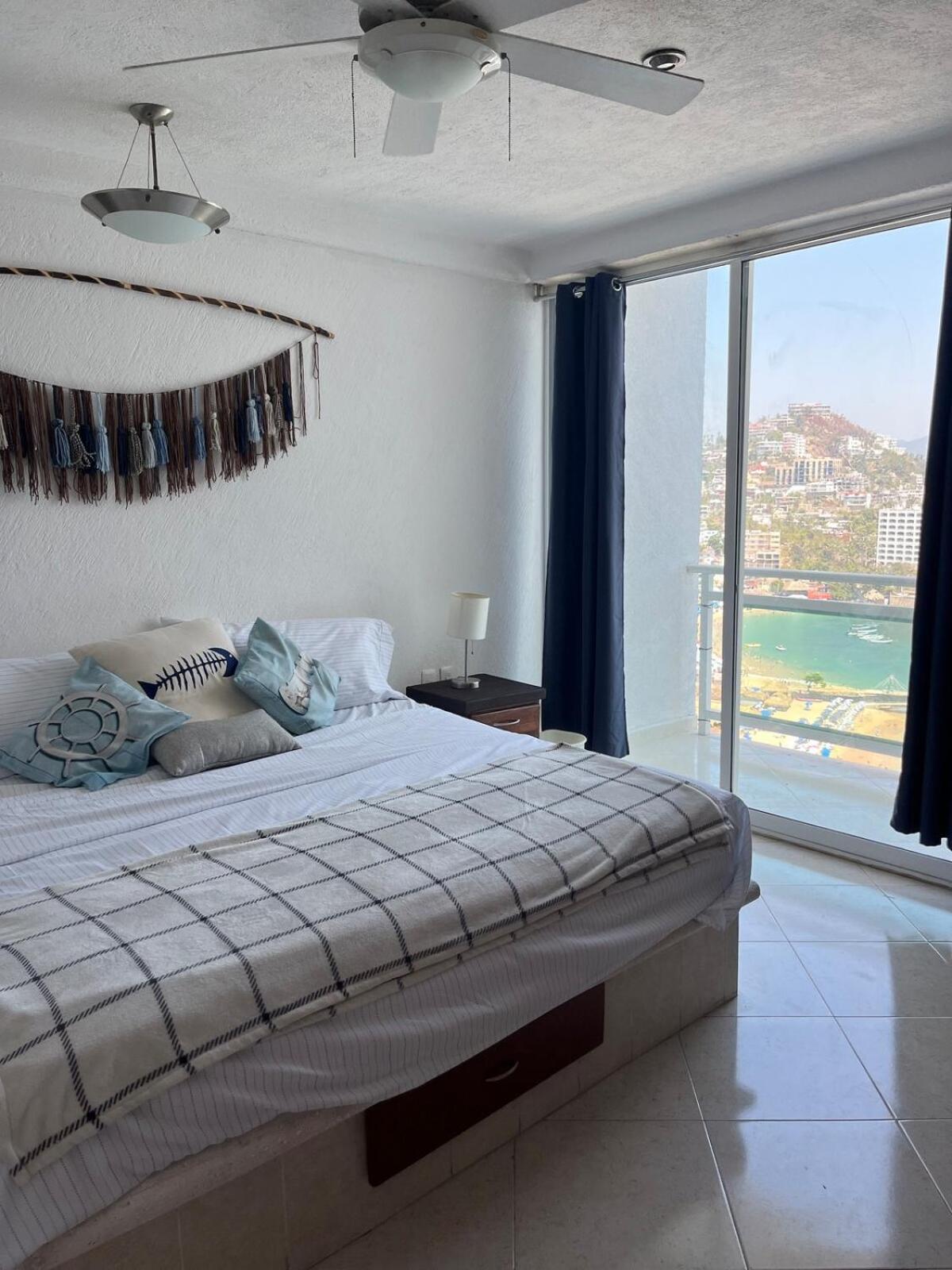 With Sea And Island Views Apartamento Acapulco